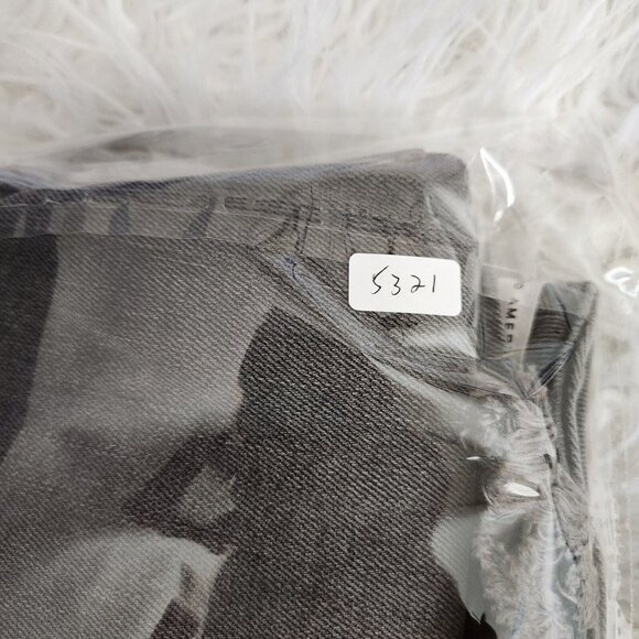 Good American Jeans Plus size 10 /30 Good Curve Gray denim skinny crop Raw Hem - Picture 13 of 14